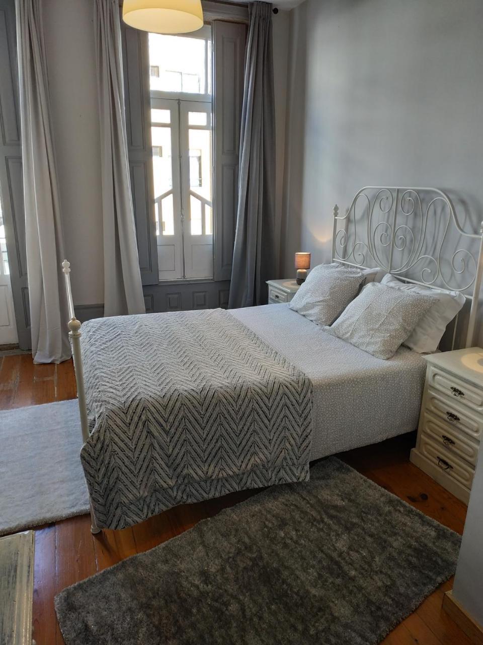 Gabriel Guesthouse Порту Екстер'єр фото